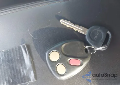 2005 GMC Envoy Slt из США, поврежденный, VIN 1GKDT13S752255367